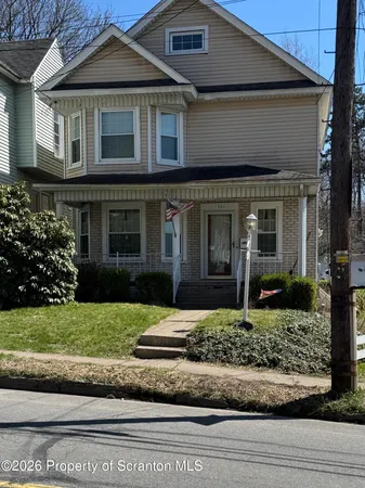 $224,500 | 54 1/2 Canaan Street, Carbondale, PA 18407