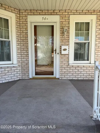 a view of an entrance of the house