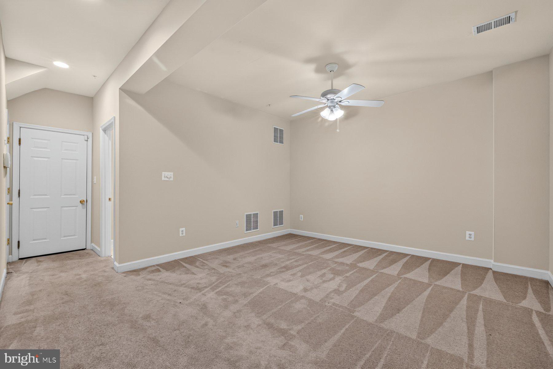 13013 St Clair Road Clarksburg, MD 20871 - Photo 25 of 29