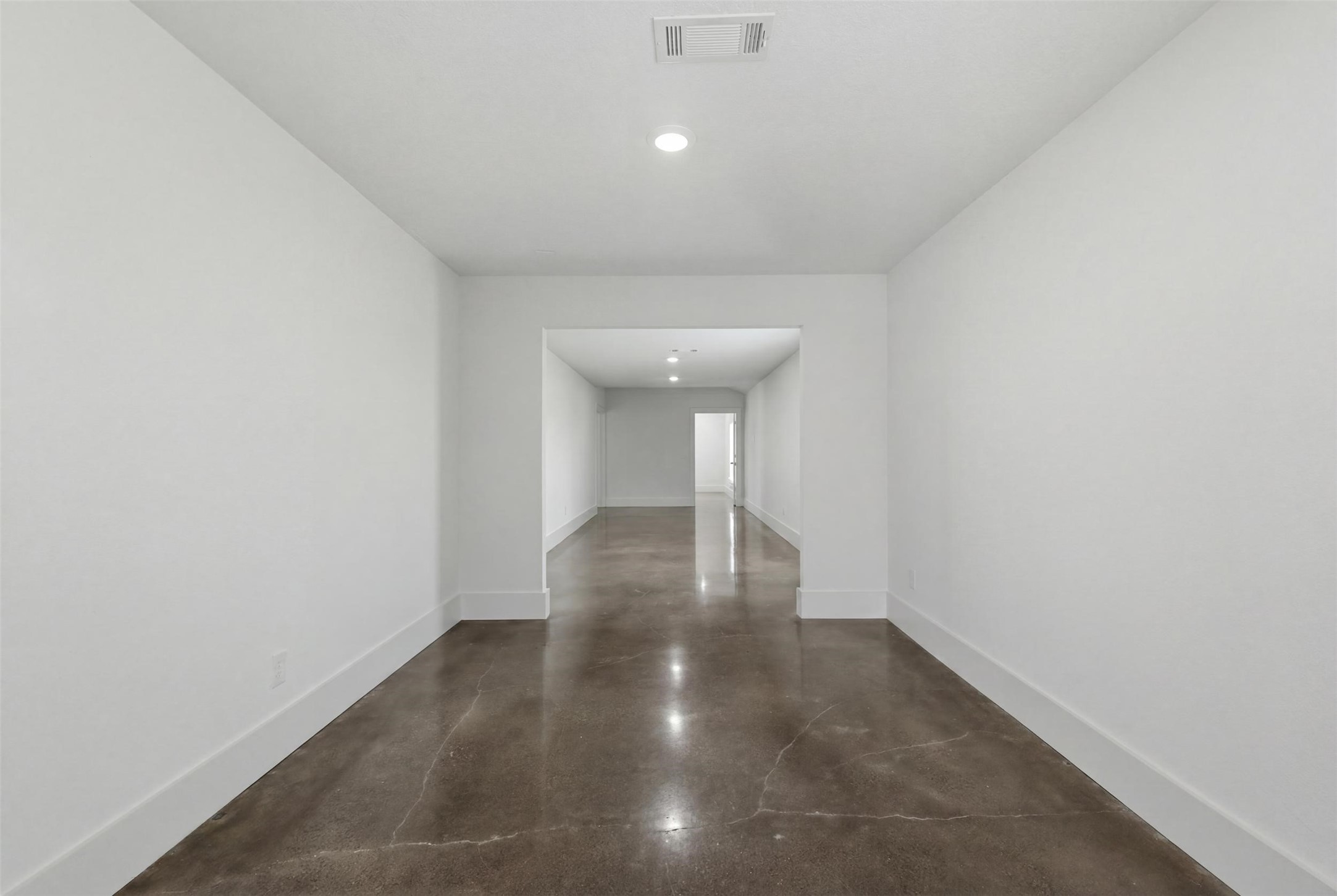 1589 County Road 252 Anderson, TX 77830 - Photo 16 of 50 a view of empty room