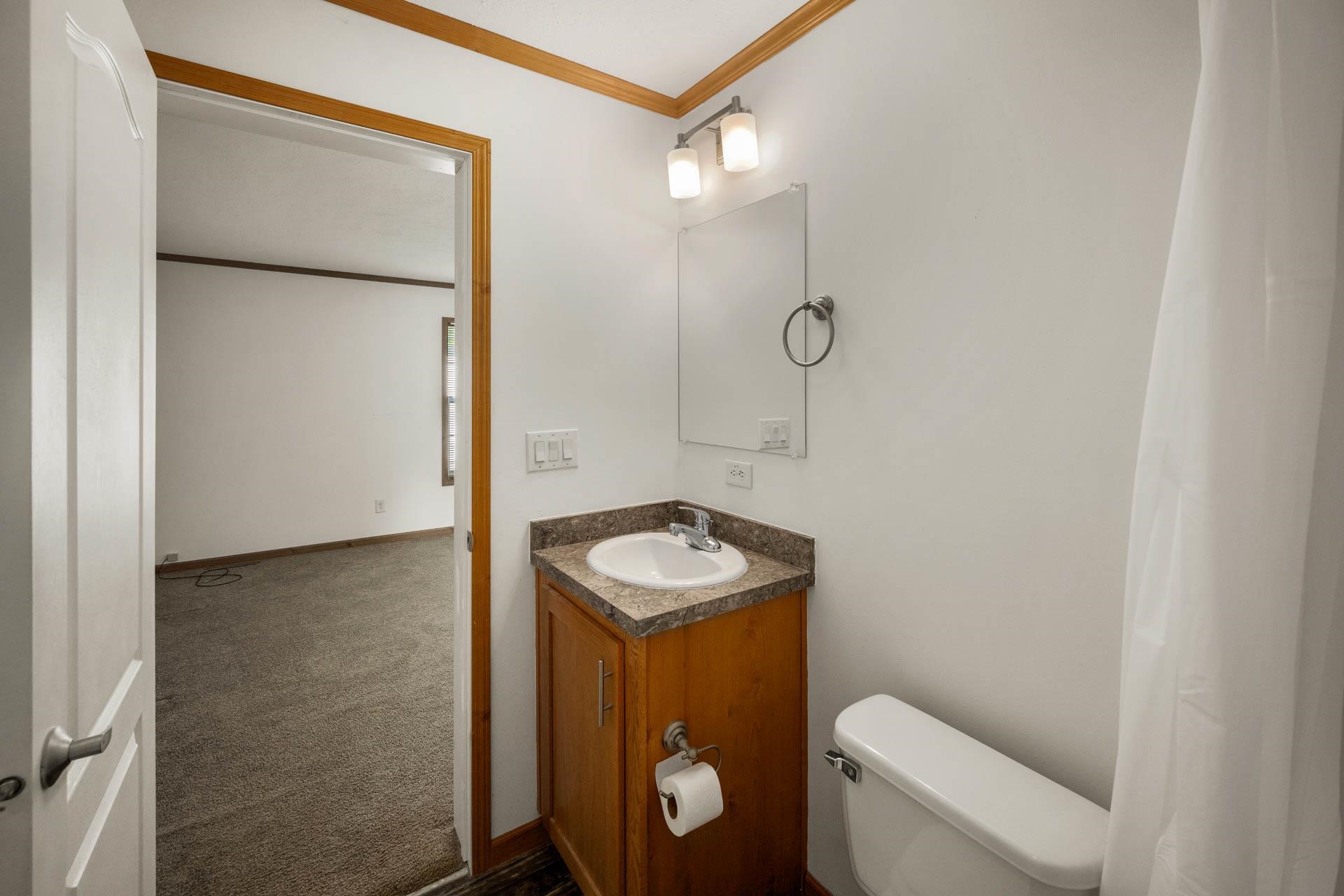 11 Atlas Place Derry, NH 03038 - Photo 14 of 27