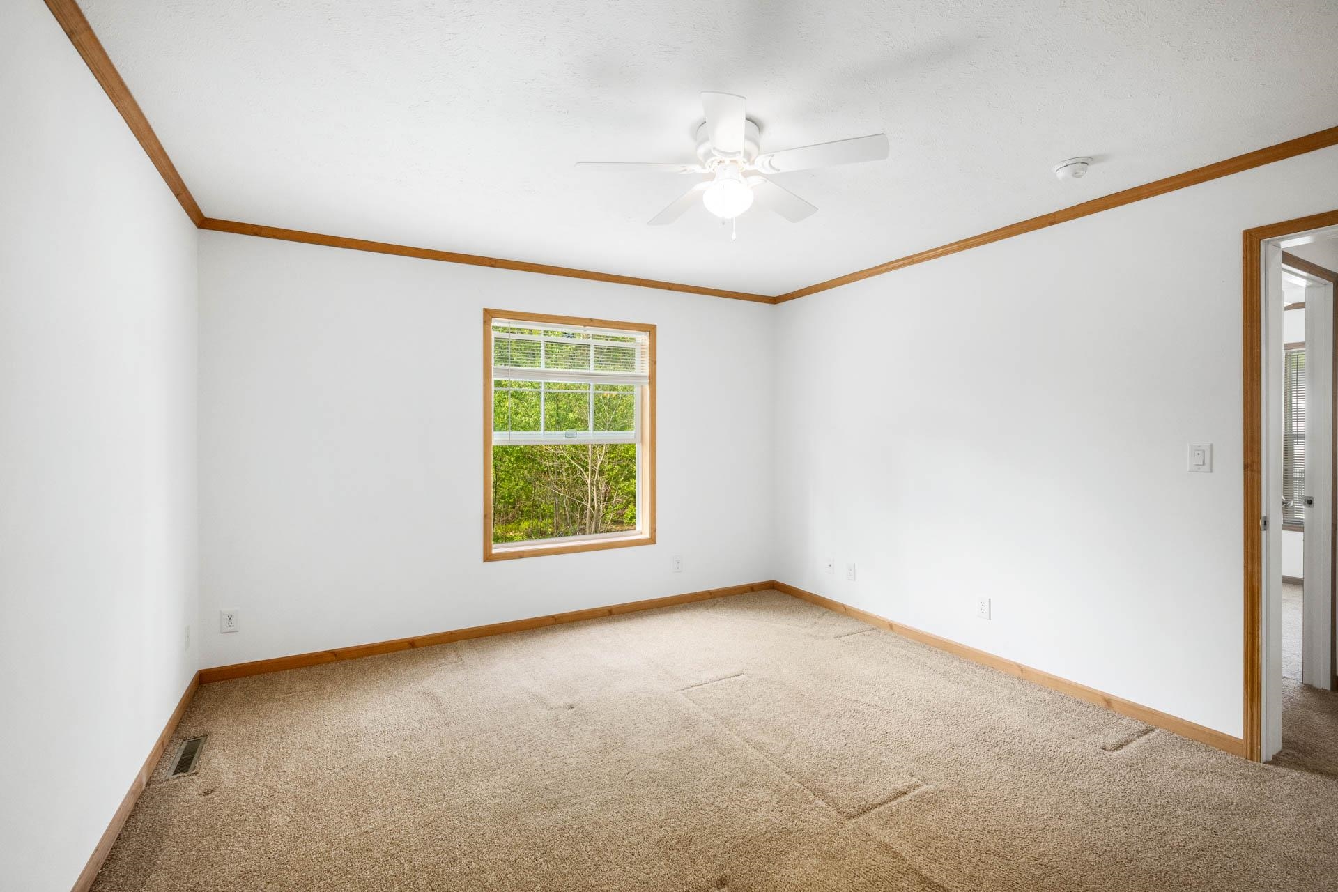 11 Atlas Place Derry, NH 03038 - Photo 16 of 27