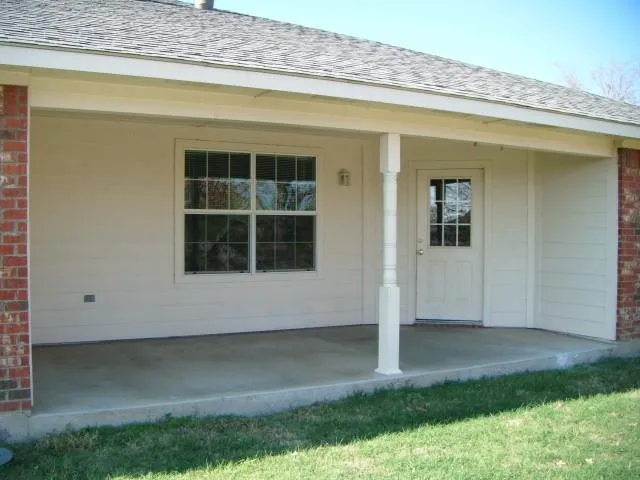$1,700 | 330 Windjammer Road, Gun Barrel City, TX 75156