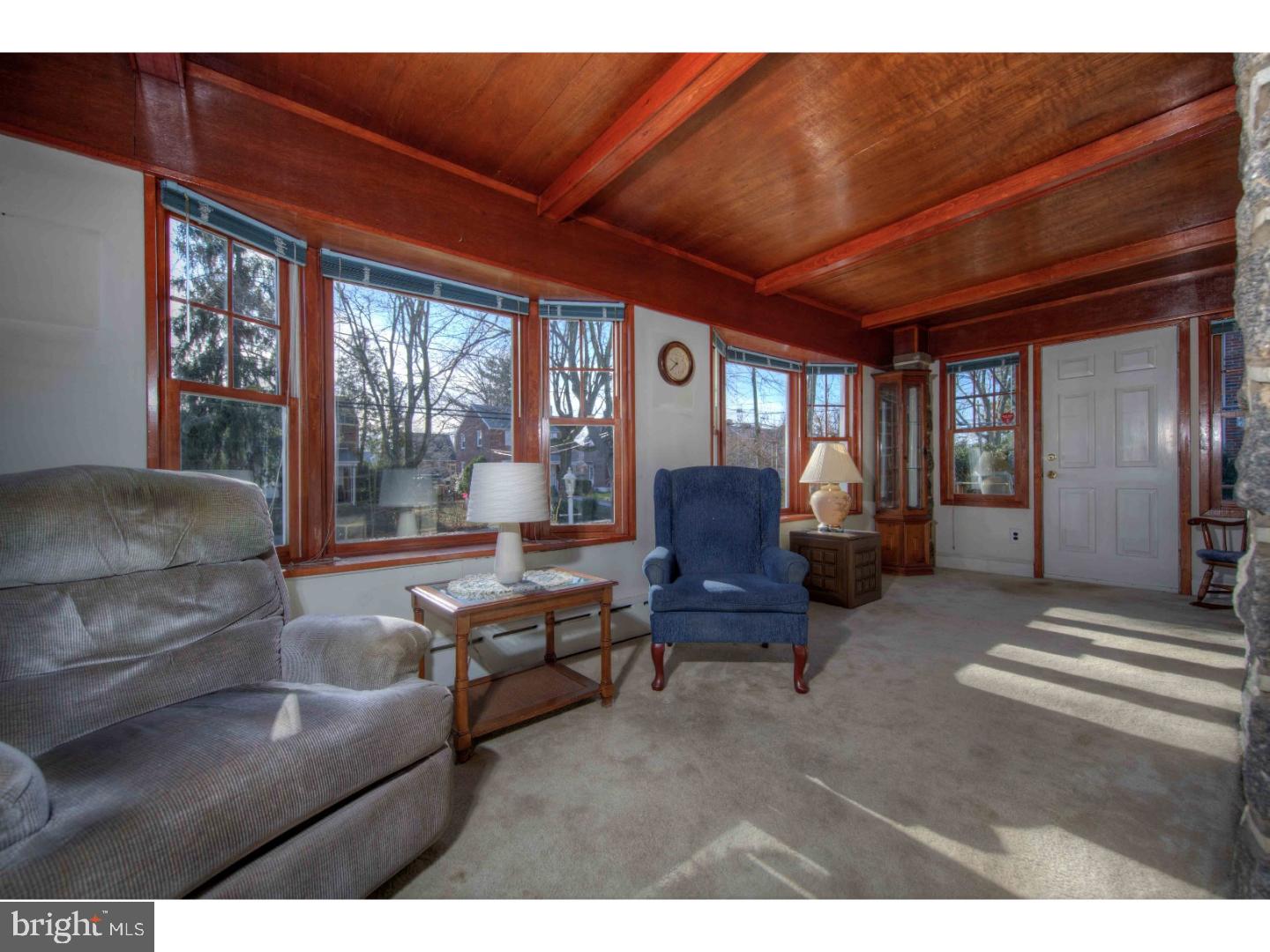 320 Derwyn Road Drexel Hill, PA 19026 - Photo 6 of 24 Sun Room