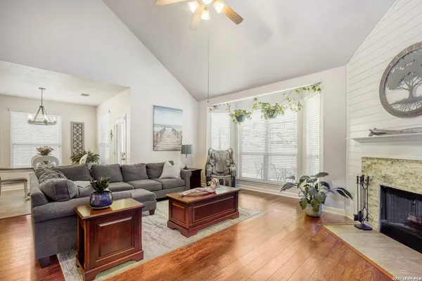 $2,650 | 4719 River Rock, San Antonio, TX 78251