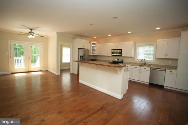 $3,000 | 45325 Morgan Point Lane, Piney Point, MD 20690