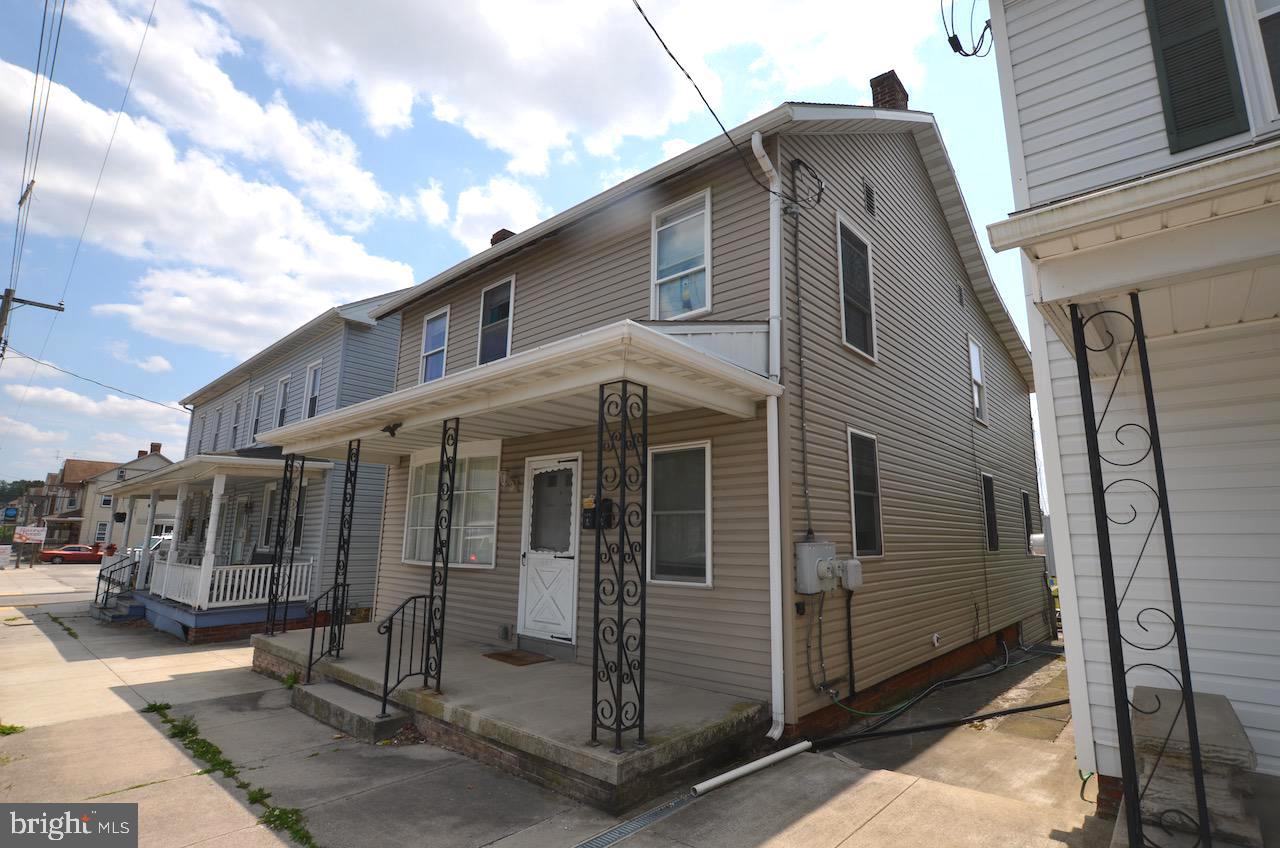 447 Baltimore Street Hanover, PA 17331 - Photo 3 of 18 Gallery Image 3