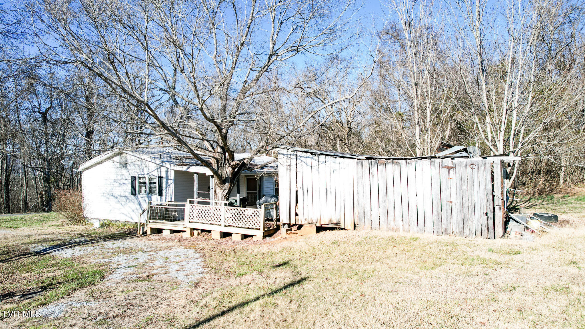 820 Doak Hensley Road Afton, TN 37616 - Photo 24 of 44 DJI_0036