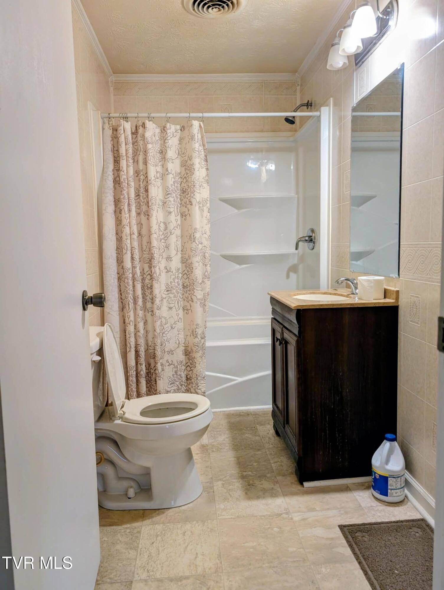 820 Doak Hensley Road Afton, TN 37616 - Photo 35 of 44 17c13a11-e646-4370-b453-c8f04ad2fb9d