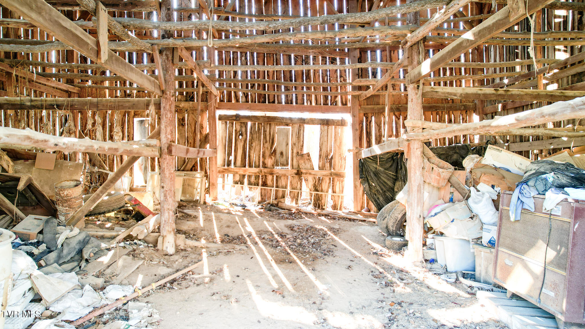 820 Doak Hensley Road Afton, TN 37616 - Photo 6 of 44 DJI_0071