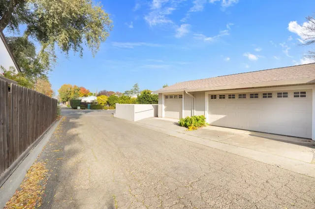 $899,000 | 1317 Lake Boulevard, Davis, CA 95616