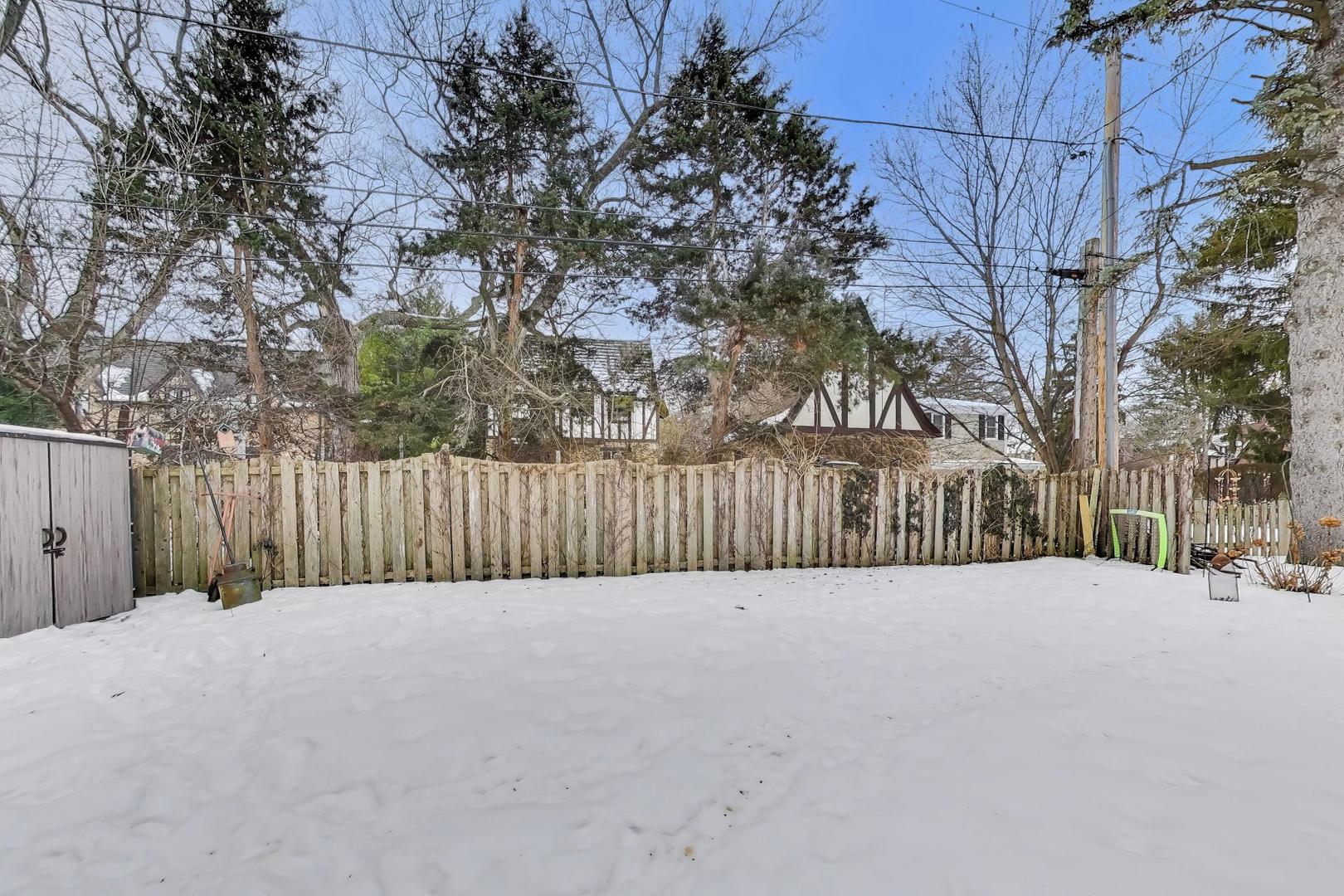 1319 Mayfair Road Arlington Heights, IL 60004 - Photo 5 of 10