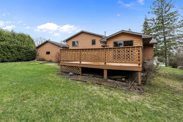 $450,000 | 634 East Walnut Place, Sturgeon Bay, WI 54235