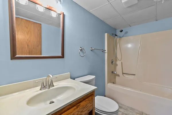 $450,000 | 634 East Walnut Place, Sturgeon Bay, WI 54235