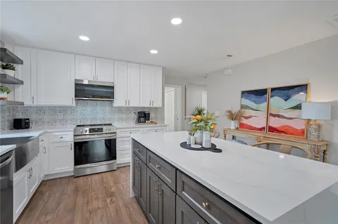$595,000 | 2307 10th Street West, Palmetto, FL 34221