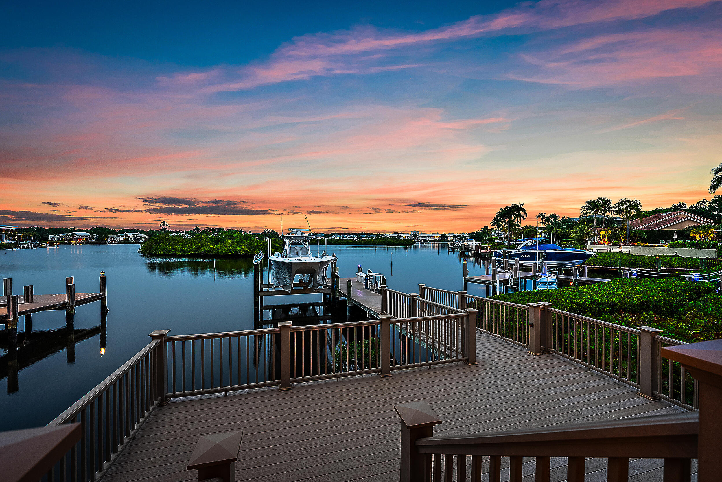 109 Regatta Drive Jupiter, FL 33477 - Photo 4 of 43 Twilight