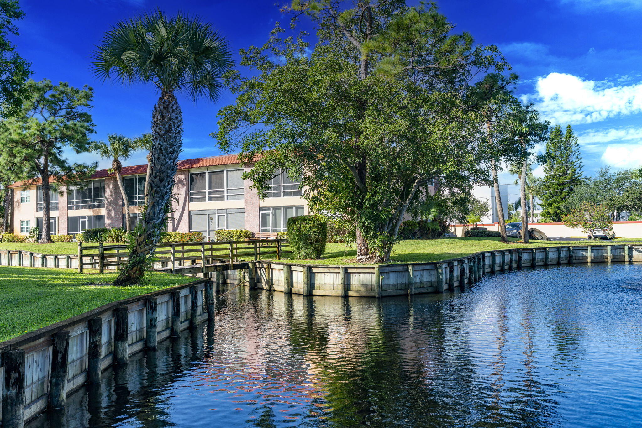 1993 Southwest Palm City Road, Unit F Stuart, FL 34994 - Photo 31 of 44 58-web-or-mls-iPixx_02 (12)