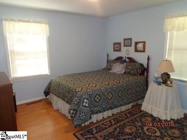 204 Clary Road Belton, SC 29627 - Photo 11 of 19