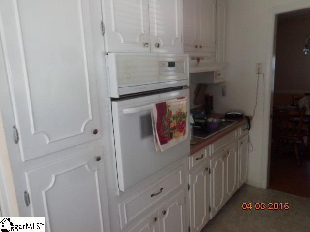 204 Clary Road Belton, SC 29627 - Photo 8 of 19