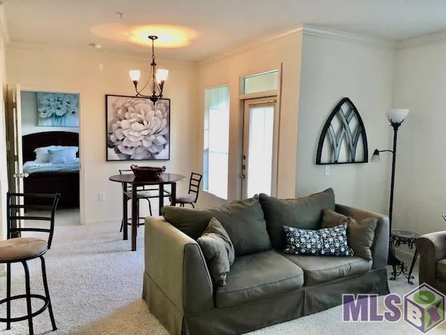 $165,900 | 6765 Corporate Boulevard, Unit 2208, Baton Rouge, LA 70809