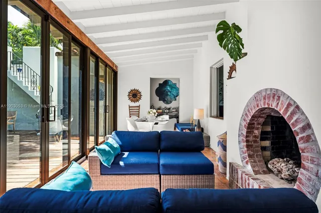 $2,161,600 | 658 Northeast 73rd Street, Miami, FL 33138