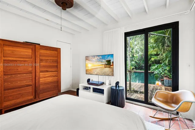 $2,161,600 | 658 Northeast 73rd Street, Miami, FL 33138