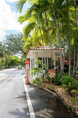 $2,161,600 | 658 Northeast 73rd Street, Miami, FL 33138