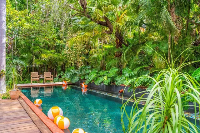 $2,161,600 | 658 Northeast 73rd Street, Miami, FL 33138