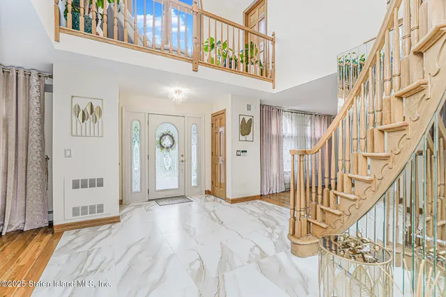 a view of an entryway with a bedroom