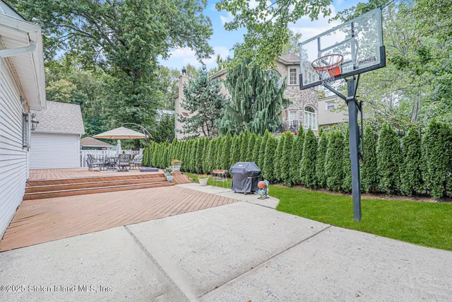 $1,699,900 | 311 Bertram Avenue | Huguenot