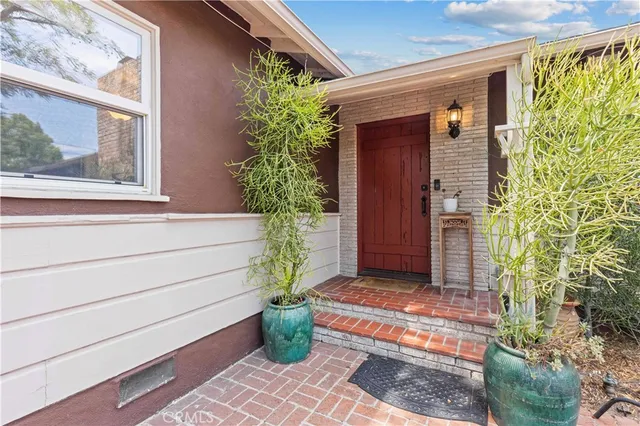 $1,775,000 | 13405 Tiara Street, Valley Glen, CA 91401