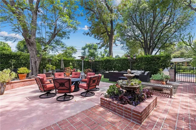 $1,775,000 | 13405 Tiara Street, Valley Glen, CA 91401