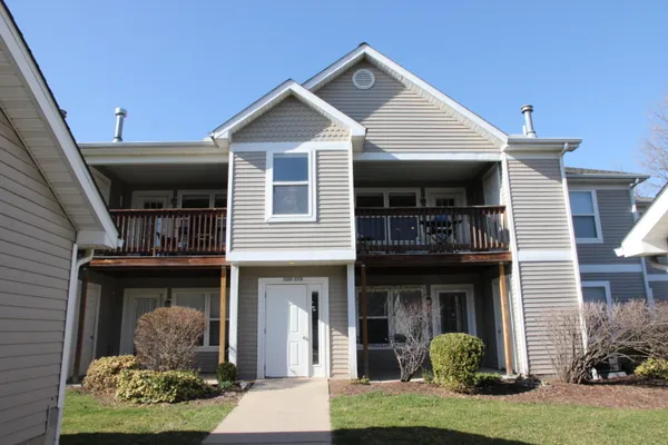 $1,900 | 1376 Heatherwood Lane, Ann Arbor, MI 48108