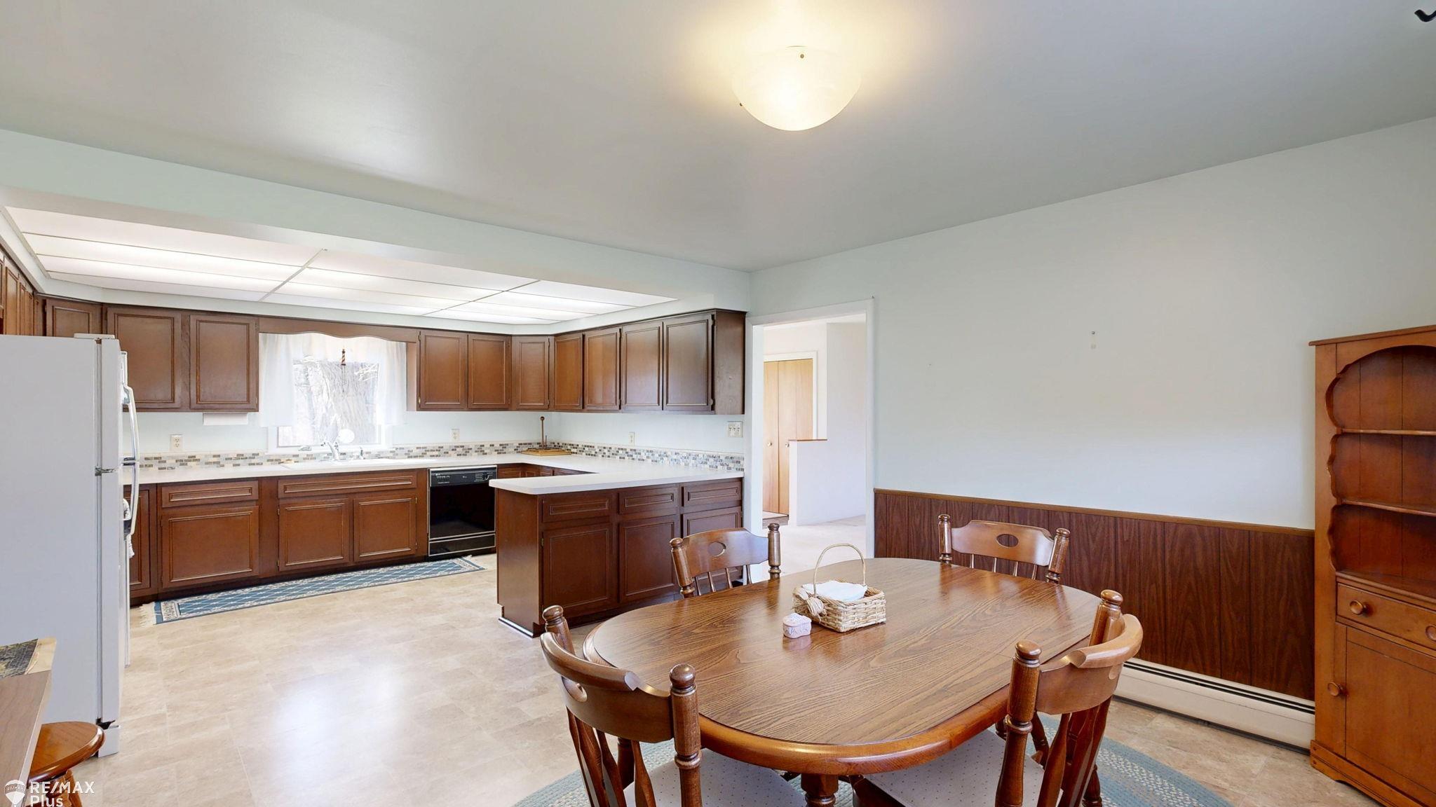 3067 North Mill Road Dryden, MI 48428 - Photo 14 of 65