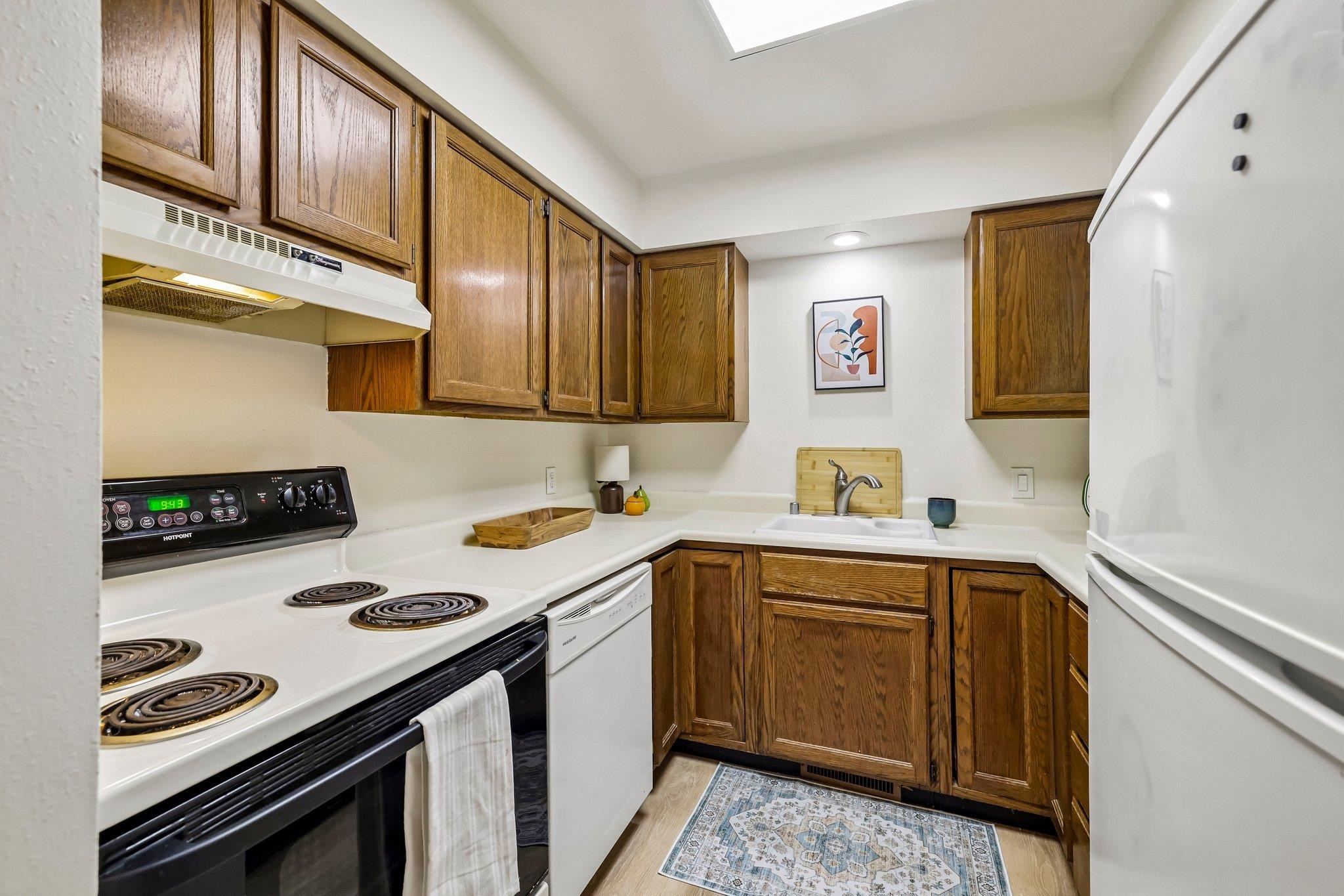 6808 Old Sauk Road Madison, WI 53717 - Photo 12 of 33