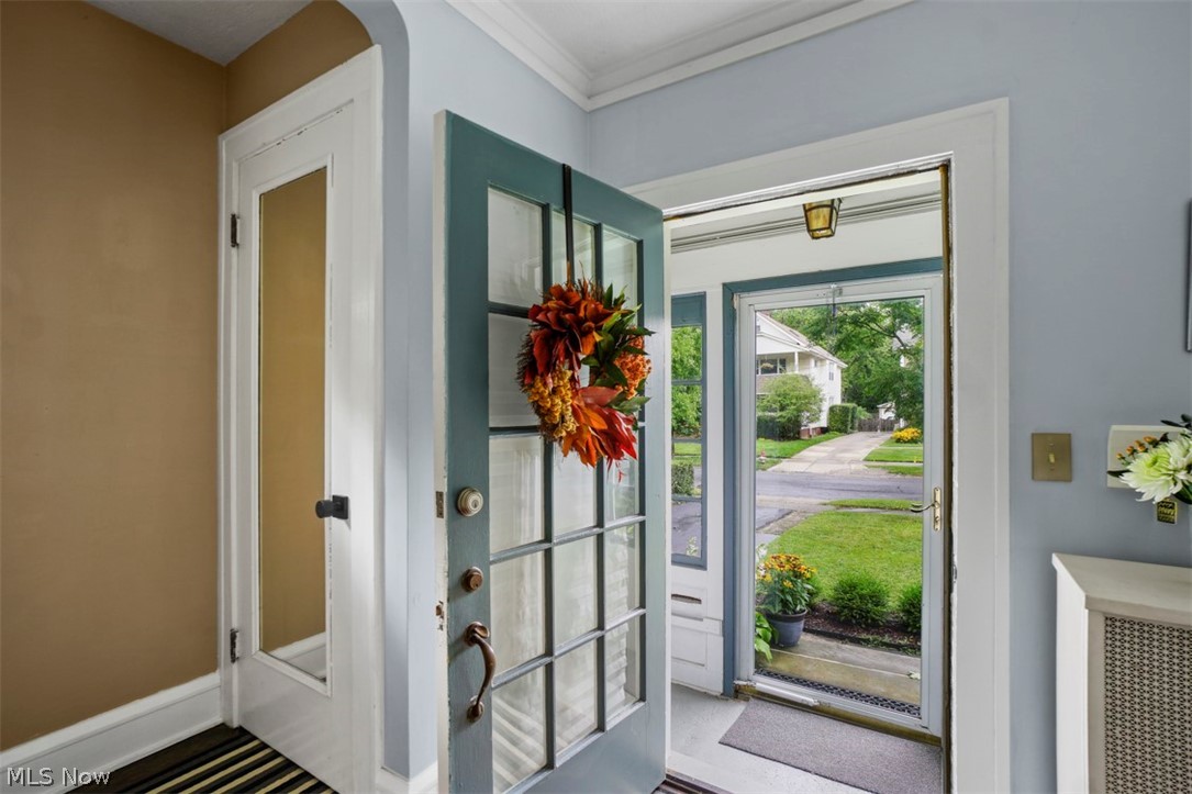 3316 East Fairfax Road Cleveland Heights, OH 44118 - Photo 3 of 32 Gallery Image 3