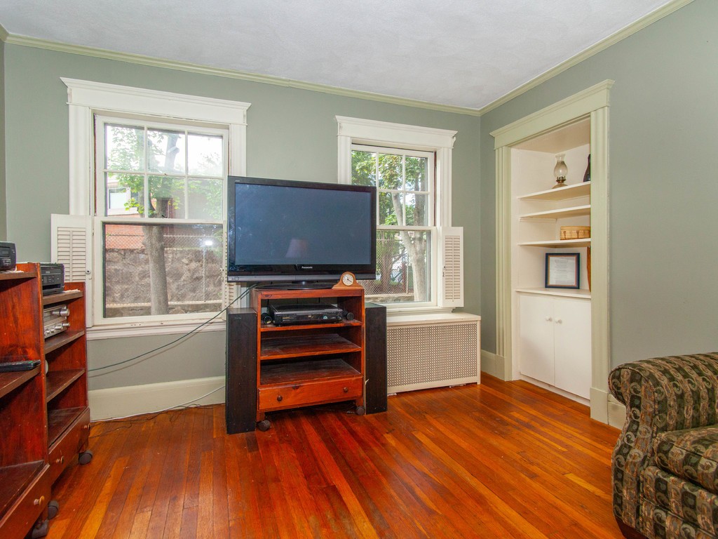 16 Regina Road Lynn, MA 01904 - Photo 22 of 30 Gallery Image 22