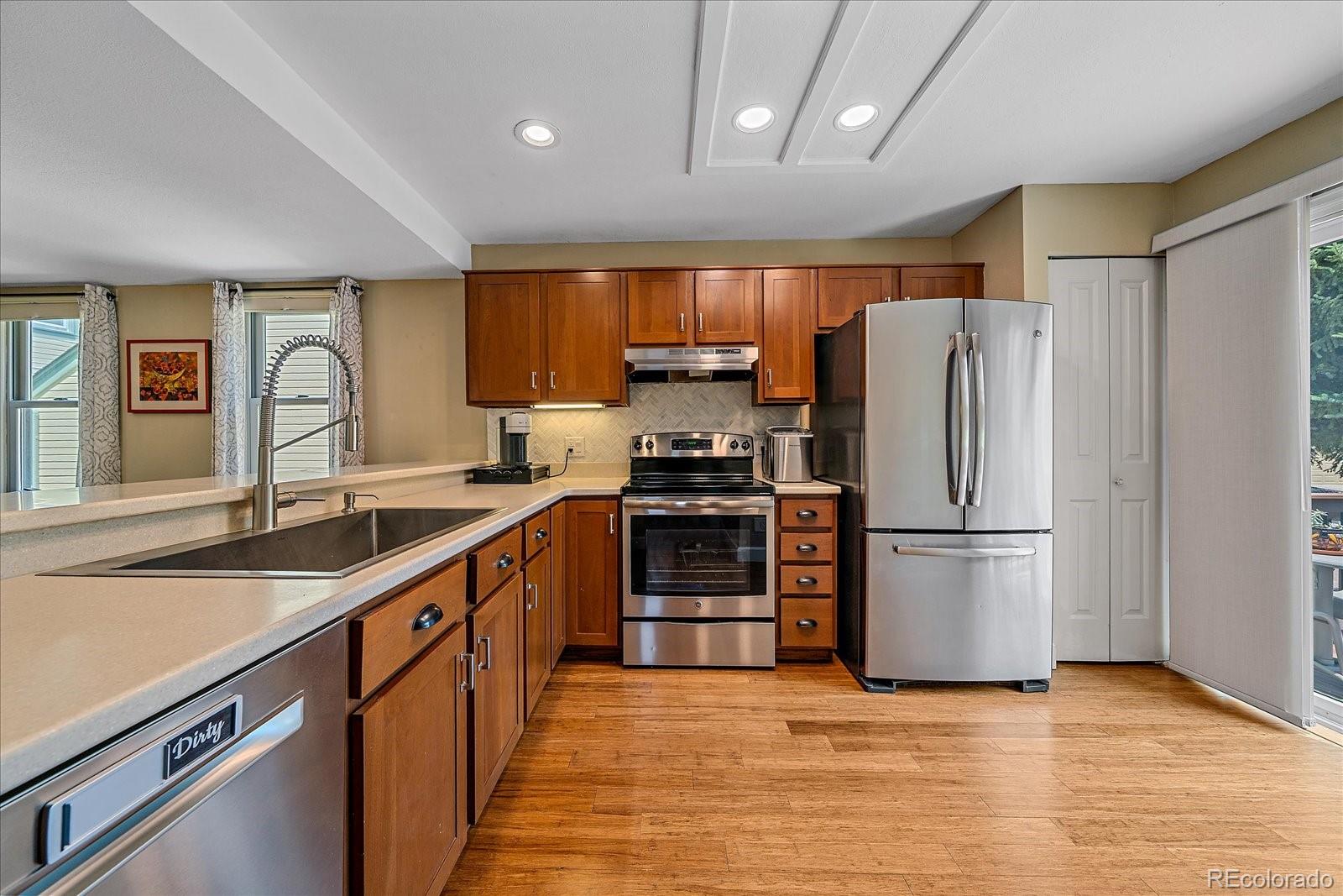 6459 South Filbert Lane Littleton, CO 80121 - Photo 12 of 35