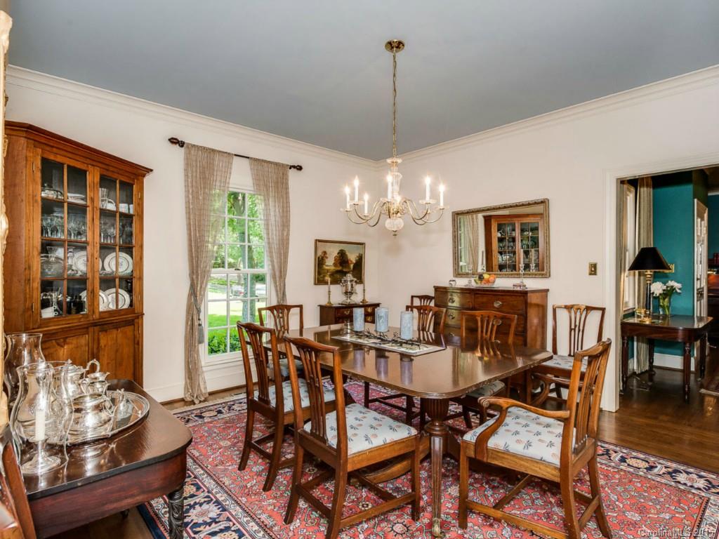 2611 Sedley Road Charlotte, NC 28211 - Photo 3 of 24 Gallery Image 3