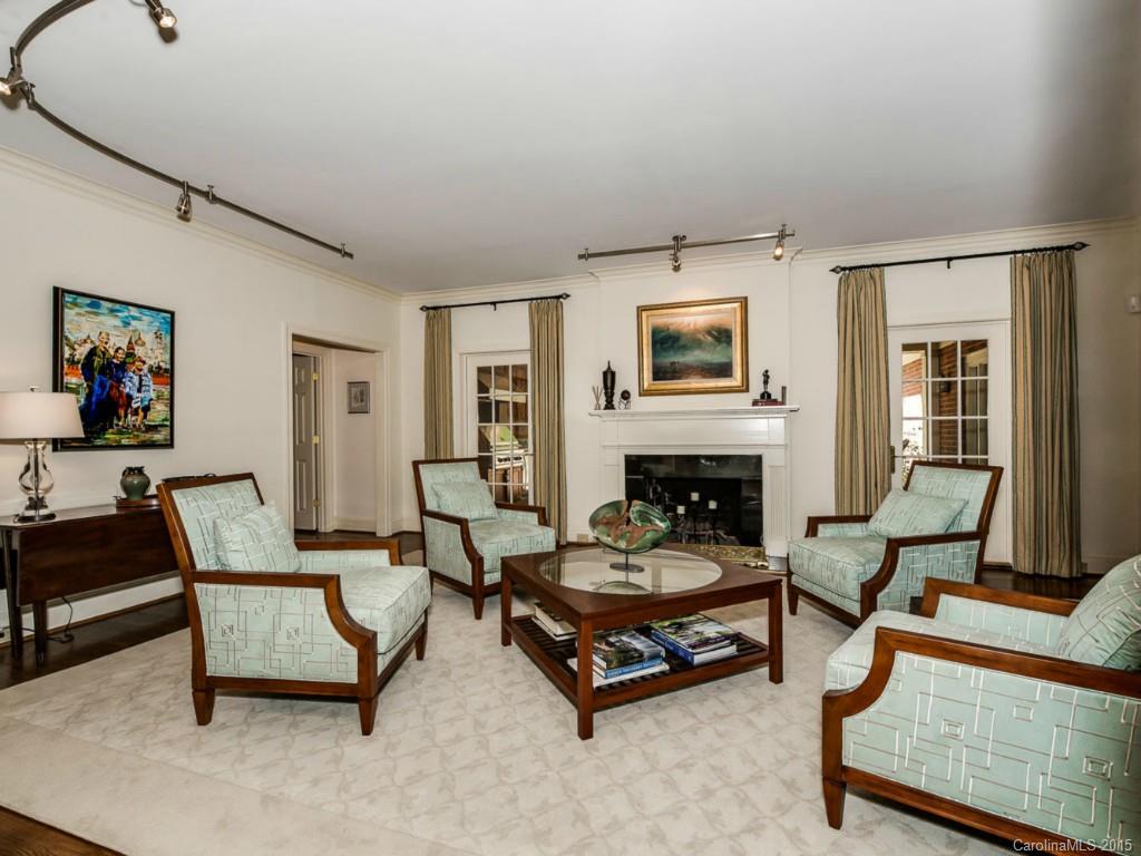 2611 Sedley Road Charlotte, NC 28211 - Photo 4 of 24 Gallery Image 4