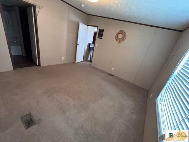 315 Barricks Road Louisville, KY 40229 - Photo 6 of 28 Gallery Image 6