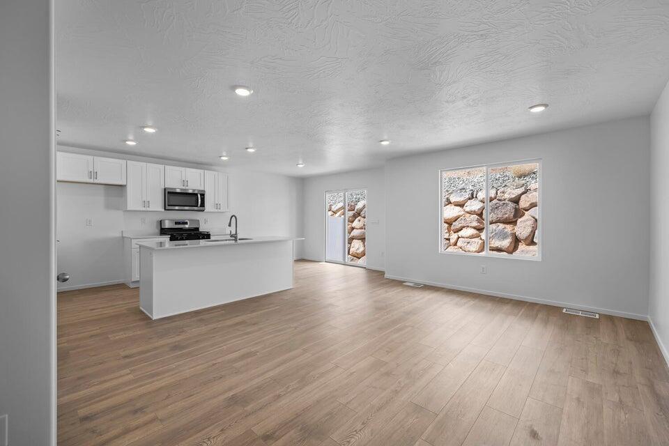 2203 Wolverine Way, Unit 2457 Washington, UT 84780 - Photo 17 of 39 16