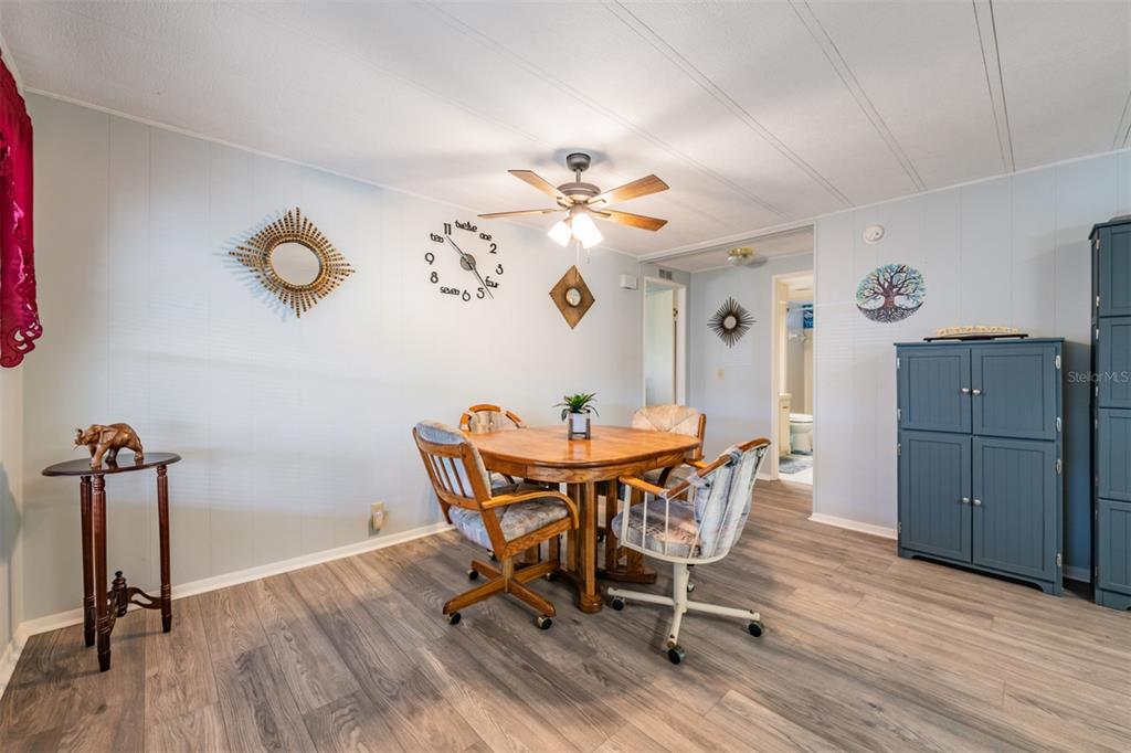 1610 Reynolds Road, Unit 204 Lakeland, FL 33801 - Photo 13 of 30