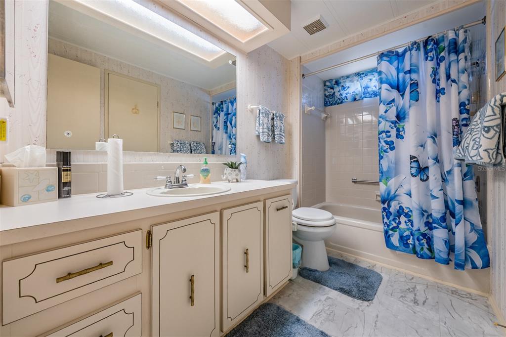 1610 Reynolds Road, Unit 204 Lakeland, FL 33801 - Photo 9 of 30