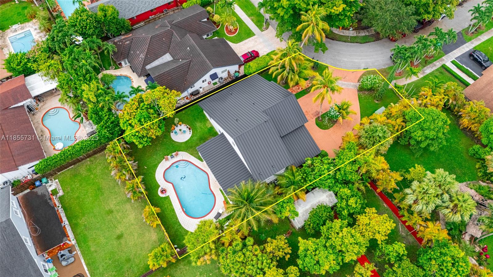 10723 Southwest 142nd Court Miami, FL 33186 - Photo 11 of 54