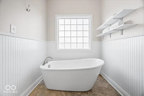 $1,390,000 | 16540 Shore Oaks Court, Noblesville, IN 46060