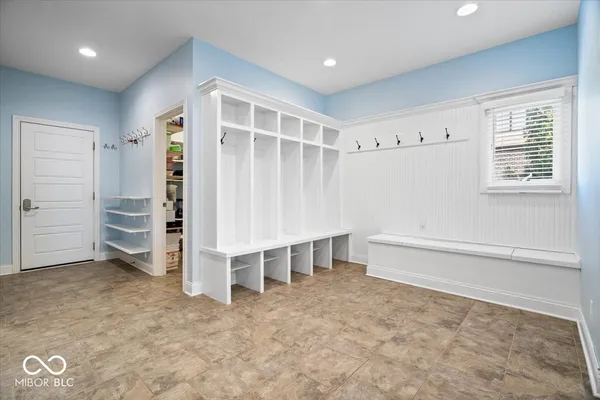 $1,390,000 | 16540 Shore Oaks Court, Noblesville, IN 46060