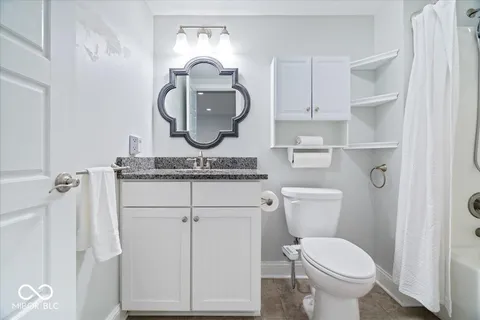 $1,390,000 | 16540 Shore Oaks Court, Noblesville, IN 46060