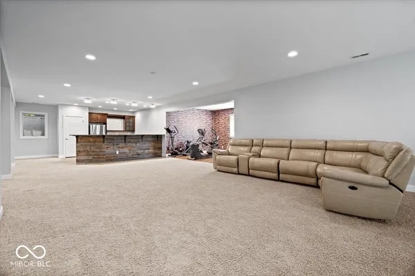 $1,390,000 | 16540 Shore Oaks Court, Noblesville, IN 46060