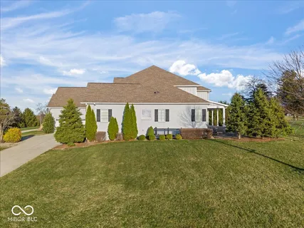 $1,390,000 | 16540 Shore Oaks Court, Noblesville, IN 46060